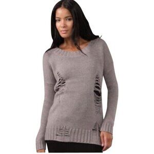 Corson worn‎ twice  Ripped Distressed Crew Neck Women size M